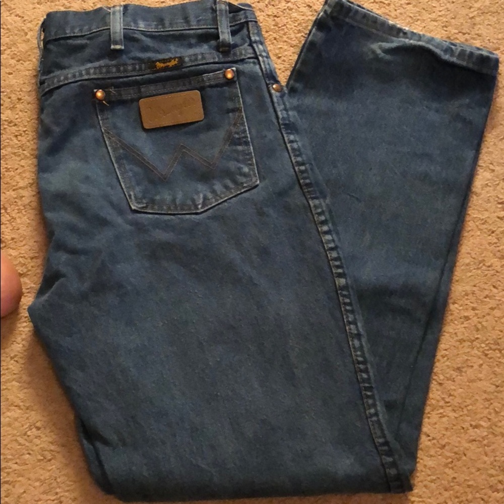 35x32 Men’s wrangler jeans